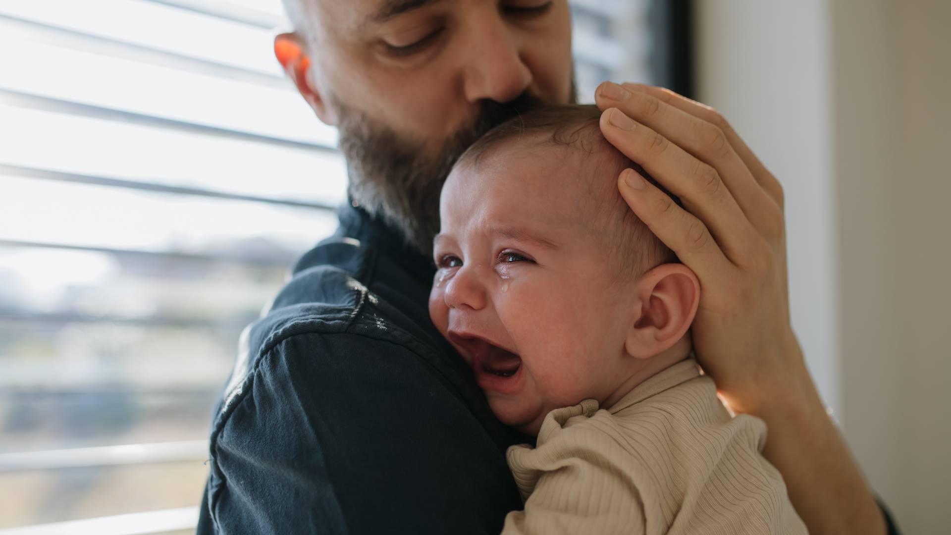 bébé en pleurs