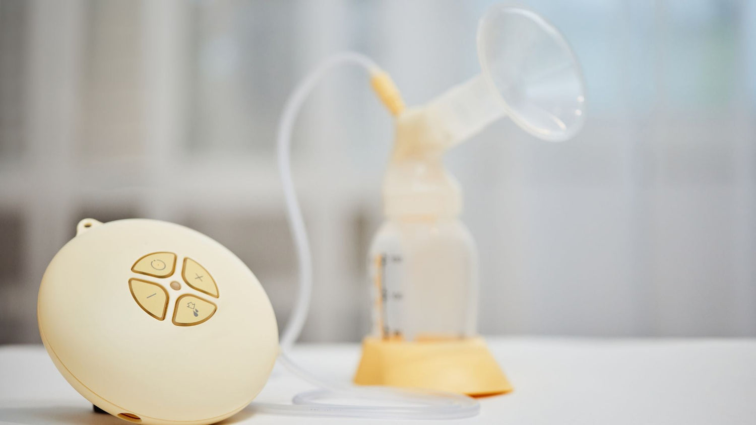 Tirer son lait : conseils, étapes et astuces pour bien débuter