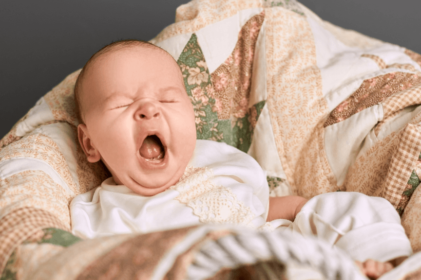 Comment habiller bébé pour dormir la nuit ?
